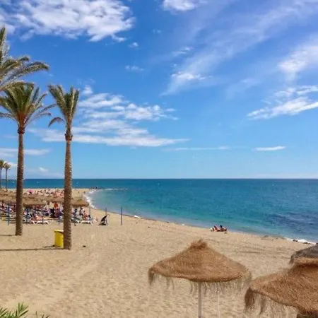 Precioso Estudio Frente Al Mar Con Piscina Benalmadena Exterior photo