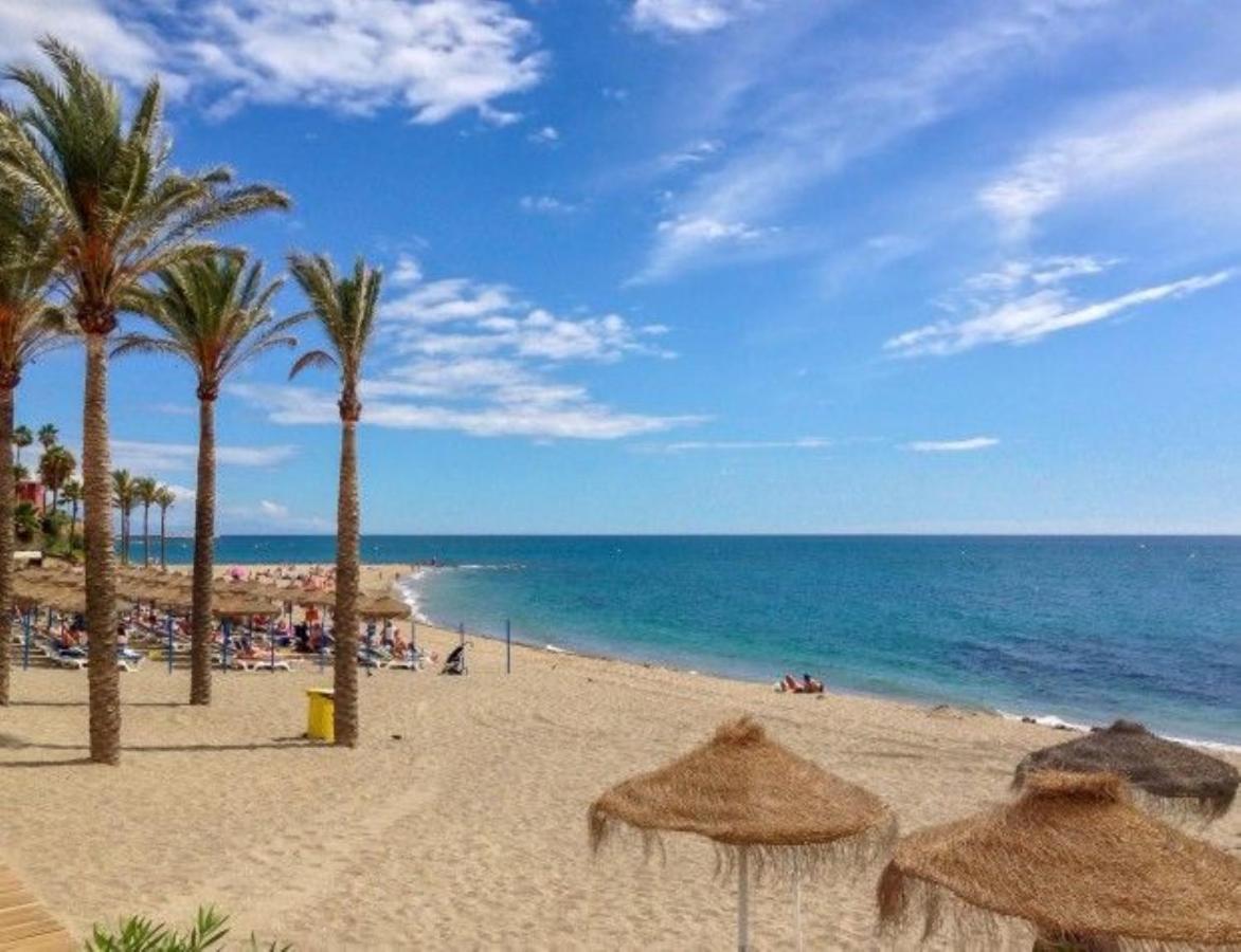 Appartamento Precioso Estudio Frente Al Mar Con Piscina