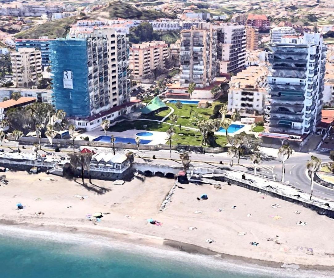 Appartamento Precioso Estudio Frente Al Mar Con Piscina